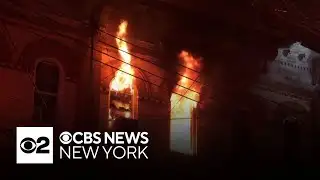 2 firefighters seriously injured in Queens fire