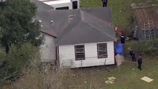 2 workers killed when house flooded by Hurricane Harvey collapses