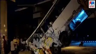 അവിനാശിയിൽ  കെഎസ്ആർടിസി ബസ് അപകടത്തിൽപ്പെട്ട്   26 പേർക്ക് പരുക്ക് |  KSRTC  accident