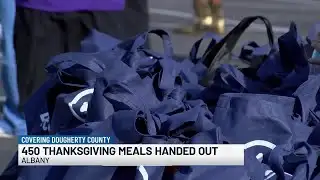 450 Albany families given a free thanksgiving meal