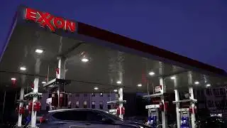Activist group targets Exxon on climate