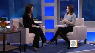 Ailing Steve Jobs introduces new iPad