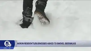Akron asks community to help clear sidewalks as students head back to class