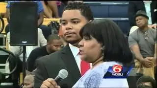 Algiers residents discuss issues facing community