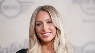 Alix Earle Calls St. Barts With Tom Brady “BEST Trip Ever” 😱🌴