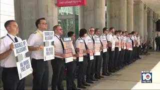 Allegiant pilots picket at FLL over union contract 