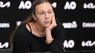 Amanda Anisimova Issues Clarification After On-Court Burst on Coaching Team at the Australian Open