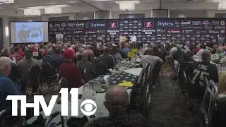 Arkansas Razorback fans react to team