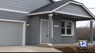 Ashland drafts Oregon