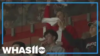 Assembly Hall erupts as Hoosiers pack IU title watch party