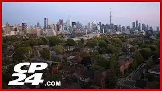 Average GTA home price dips below $1M