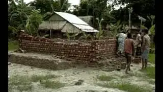 Bangladesh - Rebuilding Cyclone Sidr Victims