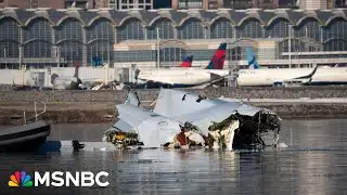 Black boxes recovered from deadly crash over the Potomac