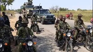 BREAKING‼️ Bandits Set 30 Vehicles Ablaze On Kaduna-Zaria Road After Ambushing Convoy…