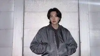 Breaking News// BTS・SUGA、意味深な“撮影中”ショット公開　近況報告にファンの期待高まる #bts #kpop 