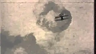 Brian Lecomber Stunt-Flying | Thames News