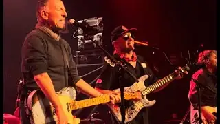 Bruce Springsteen + Tom Morello played Minneapolis - video posted!