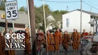 Buddhist monks