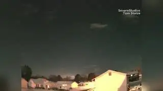 Caught on Camera: Bright Meteor Flash