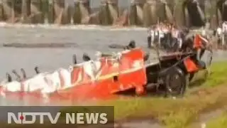 Challenged by crocs, Navy divers find bus wreckage after Mahad bridge collapse