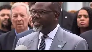 Chicago Mayor Brandon Johnson Signs “ICE On Notice” Executive Order to Prosecute ICE Agents