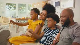 Christopher Glenn: The Voice Behind CBS