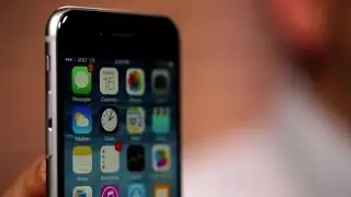 CNET Update - Goodbye $200 iPhone: Sprint latest to kill two-year contract