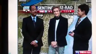 Cody Simpson crash the weather report on Fox!