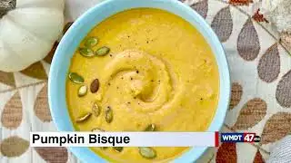 Cooking With Lynn - how to make an easy pumpkin bisque for Fall