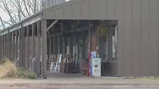 Cracker Barrel clarifies statement about where employees should eat while traveling