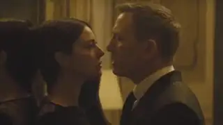 Daniel Craig Offered $150 To Play James Bond