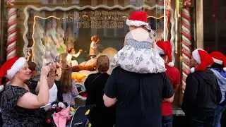 David Jones axes Christmas display leaving families furious