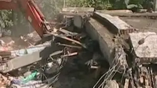 Deadly earthquake rocks Indonesia