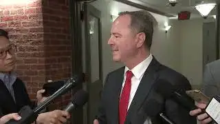 Democratic Senators raise concerns of insider trading after tariff pause