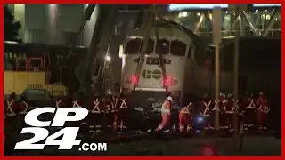 Derailed GO train removed from tracks, service disruptions continue