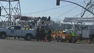 Derailed train hits transmission tower near Stockton