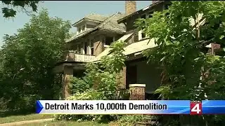 Detroit marks 10,000th demolition