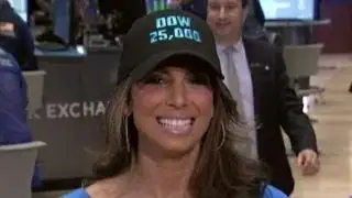 Dow hits 25K
