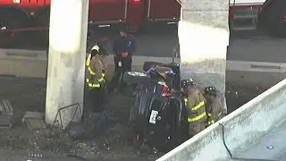 Driver dead after going off Loop 1604, crashing into concrete pillars