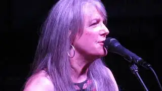 Eighteen Wheels and a Dozen Roses ~ Kathy Mattea