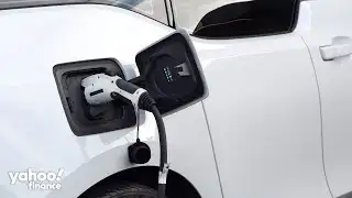 ‘EV market is on fire’ amid high gas prices: CoPilot CEO