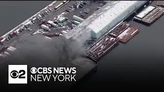 FDNY responds to 4-alarm warehouse fire in Brooklyn