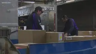 FedEx busy during peak shipping season