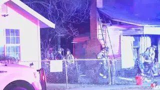 Fire at abandoned home spreads to neighbor’s house on west side