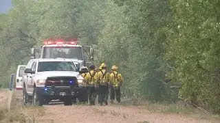 Fire crews extinguish fire in Bosque near Central Ave