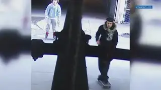 Firefighters respond to Knoxville apartment fire