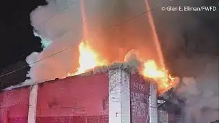 Fort Worth firefighters battle major blaze that ignites several buildings, officials say