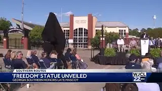 Freedom statue unveiled at Georgia Southern