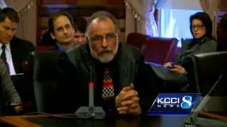 Friends push for mo-ped hemlet law after crash