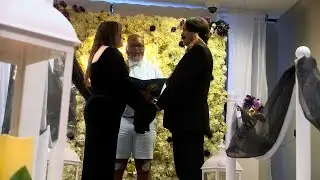 Fulton County Probate Court hosts Halloween-themed weddings